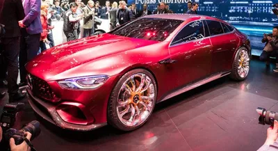 Немцы представили Mercedes-AMG GT Concept