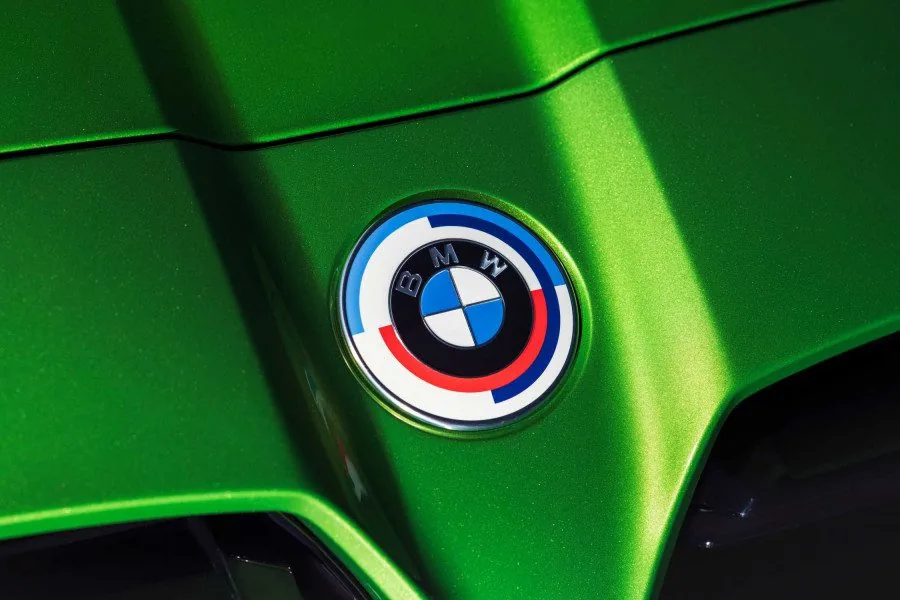 Новий логотип BMW