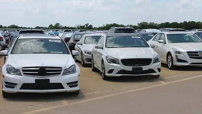 Як в Україні купити автомобіль за один євро
