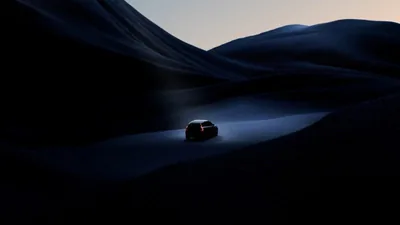 У Volvo показали на ВІДЕО новий маленький кросовер